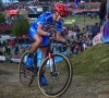 Oeps! In het wiel van Lars van der Haar trainen is blijkbaar toch niet zo simpel