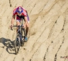 Van der Poel bijna ten val: "Close call, love it", Van Aert berust: "Wie niet waagt ..."