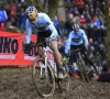 Absoluut fenomenale demonstratie van Wout Van Aert, die derde wereldtitel op rij pakt in hol van de leeuw