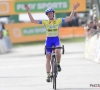 Kim Van de Steene soleert naar winst op de Koppenberg