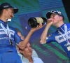 Opvallend: Remco Evenepoel en Julian Alaphilippe sturen hun kat naar podium na afloop van 4e rit