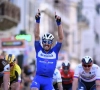 Emotionele Julian Alaphilippe na allereerste zege in Monument: "Ploegmaats aan het wenen na finish"