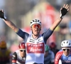 Mads Pedersen schenkt Jasper Stuyven mooi cadeau na overwinning Kuurne-Brussel-Kuurne