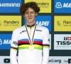 Wereldkampioen tijdrijden bij junioren probeert ook de cross uit: "Het is nu niet dat ik me ga meten met Van der Poel"