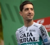 Mikel Nieve (38) valt in zijn allerlaatste koers, de Ronde van Lombardije, en moet opgeven