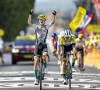 🎥 Voor Gino Mäder: Bahrain Victorious aan het feest in de Tour de France na een nerveuze etappe