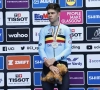 José De Cauwer steekt Wout van Aert een stevig hart onder de riem na nieuwe zilveren medaille