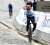 🎥 Ook Remco Evenepoel springt op de kar: unieke inkijk in voorbereiding op WK tijdrijden