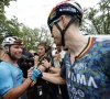 Van Aert, Philipsen en De Lie feliciteren Cavendish: "Nooit arrogant, hij is een legende en maakt het waar, ongelooflijk"