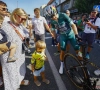 🎥 "Dit is extra speciaal": zoontje Georges heeft bijzondere vraag voor papa Wout na zijn derde zege in de Vuelta