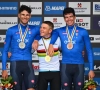 Evenepoel moet toch wat kwijt over de hilarische podiumfoto's van het WK tijdrijden