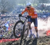 Belgische crossers kijken met open mond naar Mathieu van der Poel, Aerts komt zelfs terug op uitspraak: "Moeten dat aanpassen"