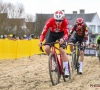 Michael Vanthourenhout gaat twee keer in de clinch met andere veldrijder