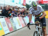 Van Aert reageert hilarisch na wederopstanding