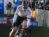 Straf: Sublieme Van Aert zorgt voor Belgisch succes in Wereldbeker