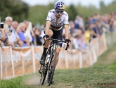 Heel wat onbeantwoorde vragen voor Wout Van Aert, maar wereldkampioen heeft toch al een oplossing voor fietsenprobleem