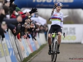 Wout Van Aert haalt na afloop van zege in La Mézière fors uit 