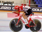 Sterke Campenaerts breekt werelduurrecord en haalt magische grens van 55 per uur!