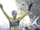 Wout van Aert wint met overmacht de Flanderiencross in Hamme en lijkt klaar voor het WK