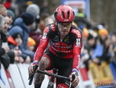 Eli Iserbyt zet Tom Pidcock op zijn plaats over Mathieu van der Poel