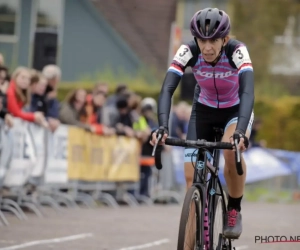 Drie op drie voor Groot-Brittannië op de Koppenberg, Verschueren op de terugweg