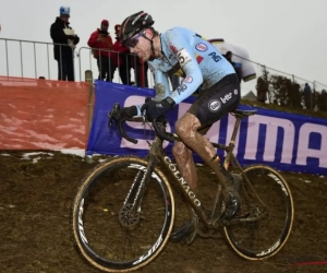 Yannick Peeters wint met veel overtuiging de Druivencross bij de beloften