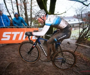 Van der Poel groots in de nederlaag: "Verkoudheid? Daar ga ik het niet op afschuiven, was gewoon niet goed genoeg"