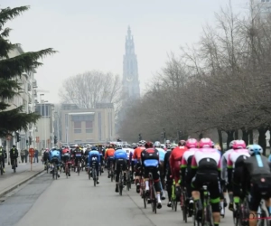 Training met Naesen, naar de windtunnel...: Tietema stoomt twee groentjes klaar om Vlaanderens Mooiste uit te rijden