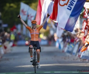 Wereldkampioene Van der Breggen imponeerde met solo van 40 KM: "Na die aanval dacht ik maar aan één ding"