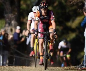 De enige die Van Aert en van der Poel (even) kon volgen in Bern: "Heb me daarbij ferm opgeblazen"