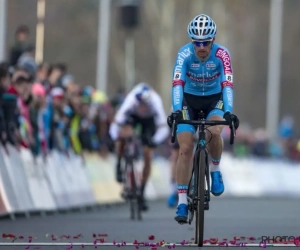 Beste cross van het jaar voor Kevin Pauwels: "Toen ik plots Wout Van Aert in zicht kreeg, kreeg ik moraal"