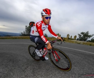 ? Vlaamse acteur amuseert zich rot op Lotto-stage en houdt Caleb Ewan voor de gek