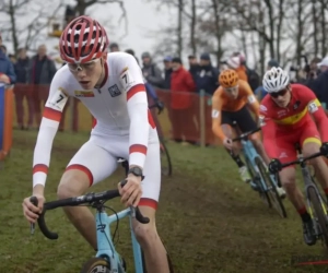 Van Looveren pakt de zege in de Kasteelcross voor junioren!