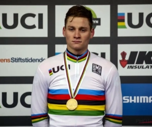 ? 'Fan' haalt middenvinger boven voor Mathieu van der Poel, die de foto deelt en steun krijgt: "Hoe zielig kan een mens zijn..."