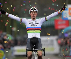 Van der Poel weerstaat blitzstart van jong talent en rondt superseizoen af met 32ste zege