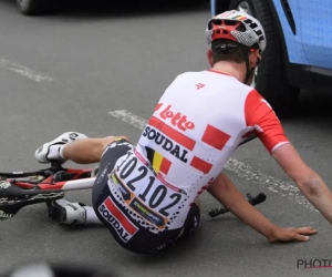 Tiesj Benoot doet verhaal van absolute horrorcrash: "De achterruit verbrijzelde volledig"