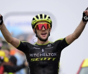 Simon Yates zet koninginnenetappe Tirreno-Adriatico op zijn naam en wordt ook de nieuwe leider 