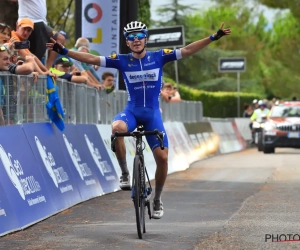 Evenepoel duidt vaderfiguren aan bij Deceuninck-Quick.Step: "Van huidige profrenners de grootste kampioen"