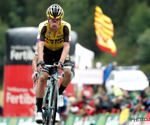 Primoz Roglic valt door motor en grijpt wellicht daardoor naast leiderstrui