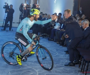 Vinokourov gaat op zoek naar andere fietsfabrikant