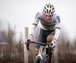 🎥 "De wereldkampioen is terug": sponsor luidt de rentrée van Van der Poel in het veld in met filmpje