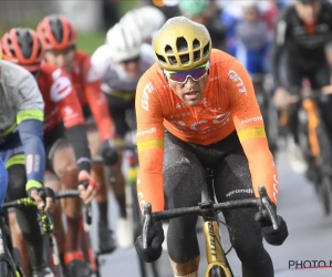 🎥 Van Avermaet laat zijn licht schijnen over de Omloop: "Logisch dat het sportieve wat minder belicht is"