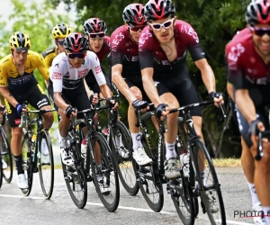 Egan Bernal begint met pijn aan de Tour de France: "Er is nog werk aan"