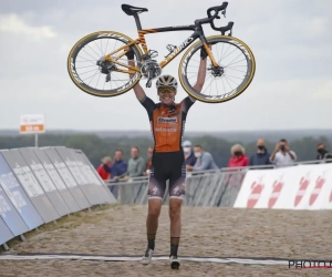 Van Vleuten geklopt! Anna Van der Breggen wint Nederlands kampioenschap