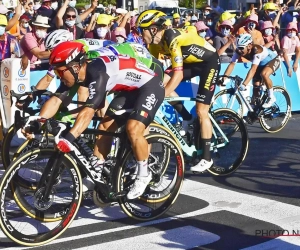 📷 Wout van Aert was tijdens de sprint al 'not amused' en gaf Sagan de middelvinger