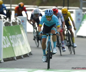 HERBELEEF : Lopez maakt zijn bijnaam 'Superman' helemaal waar op Col de la Loze, Roglic pakt tijd op Pogacar