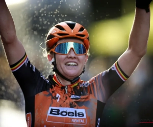 Jolien D'hoore neemt revanche voor BK en haalt het na zinderend slot in Gent-Wevelgem