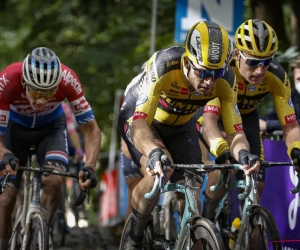 🎥 Wout van Aert en co hebben een oproep voor fans tijdens Ronde van Vlaanderen