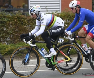 Eerste deelname Alaphilippe meteen 'speciaal': "Van start gaan in regenboogtrui is grote eer"