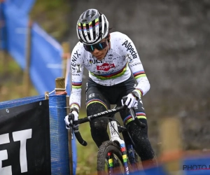 Alvarado probeert straks haar wereldtitel te verlengen in het veld: "Die regenboogtrui is heel speciaal"